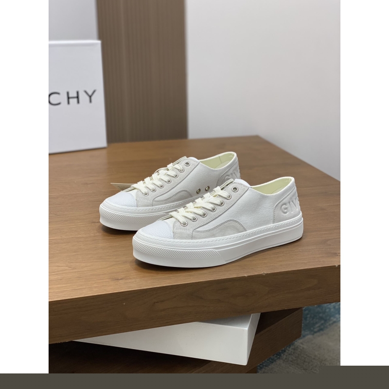 Givenchy Sneakers